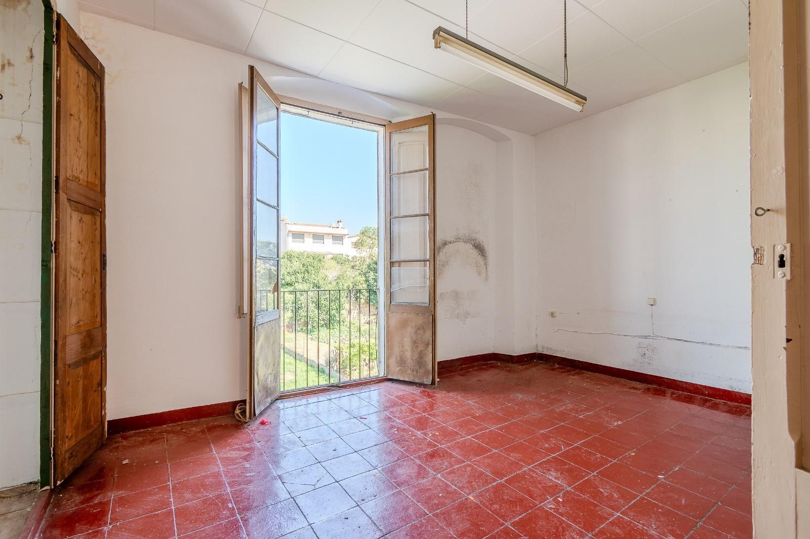 Casa adosada en venda a Llagostera