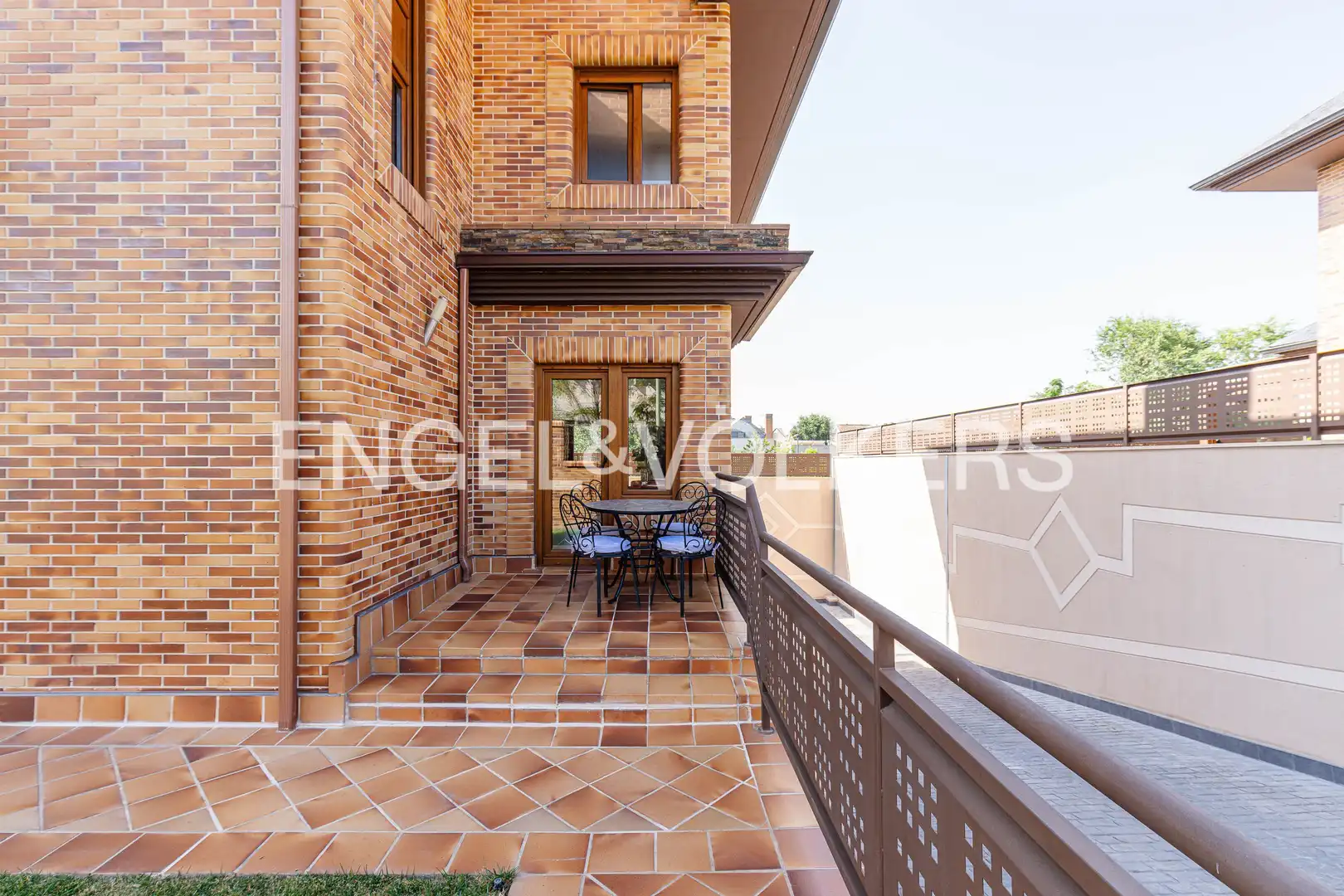 Terrassa de Casa o xalet de lloguer en Pozuelo de Alarcón amb Aire condicionat, Calefacció i Jardí privat