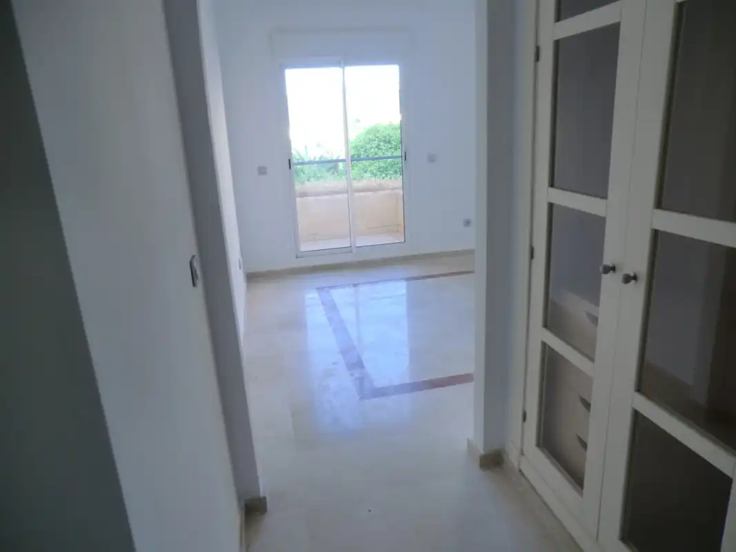 Flat with lift for sale in Urbanización San Roque Club, imagen 7