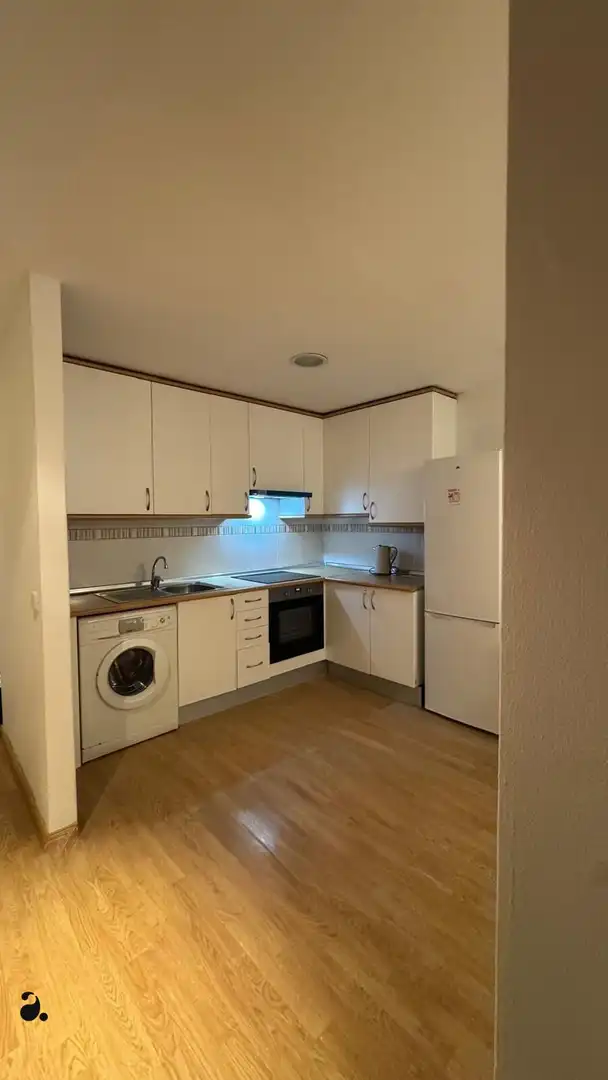 Cocina de Piso en venta en Navalagamella con Calefacción, Terraza y Amueblado