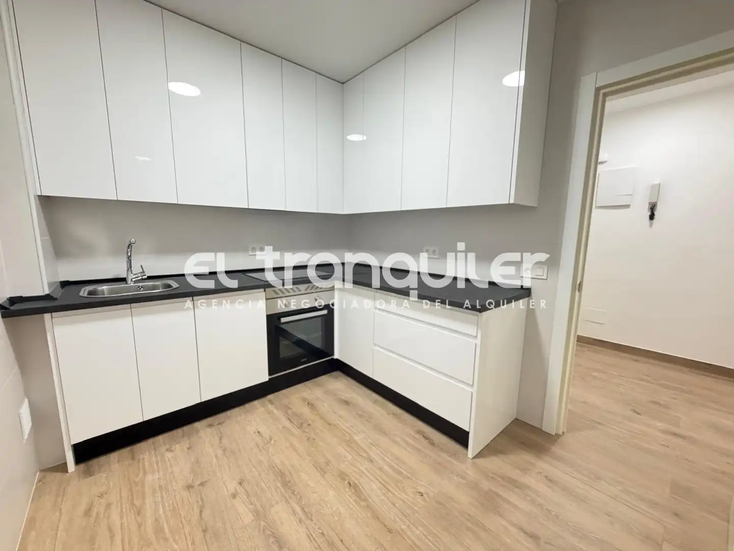 Wohnung zur Miete in Calle Alfoli, imagen 5