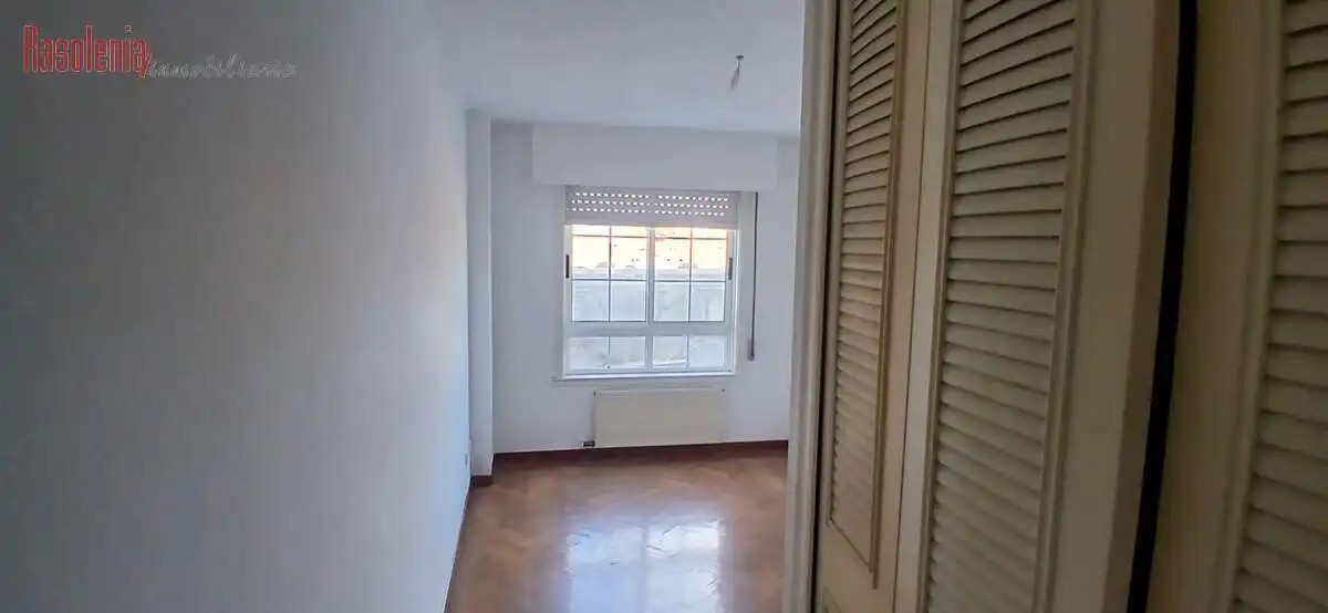 Flat with lift for sale in Miguel González Garcés 75, imagen 13
