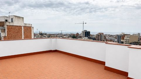 Foto 2 de Piso en venta en Carrer de Montserrat, 27, Sant Crist, Badalona