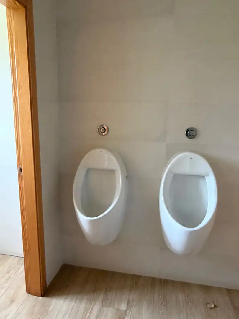 Baño de Edificio en venta en Silleda
