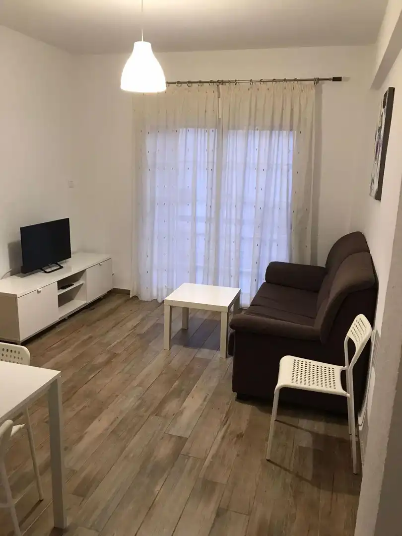 Sala de estar de Piso de alquiler en Huelva con Aire acondicionado