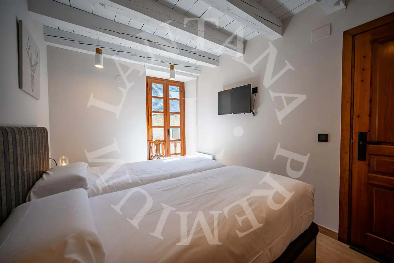 Habitación de Casa adosada en venta en Naut Aran con Calefacción, Jardín privado y Terraza