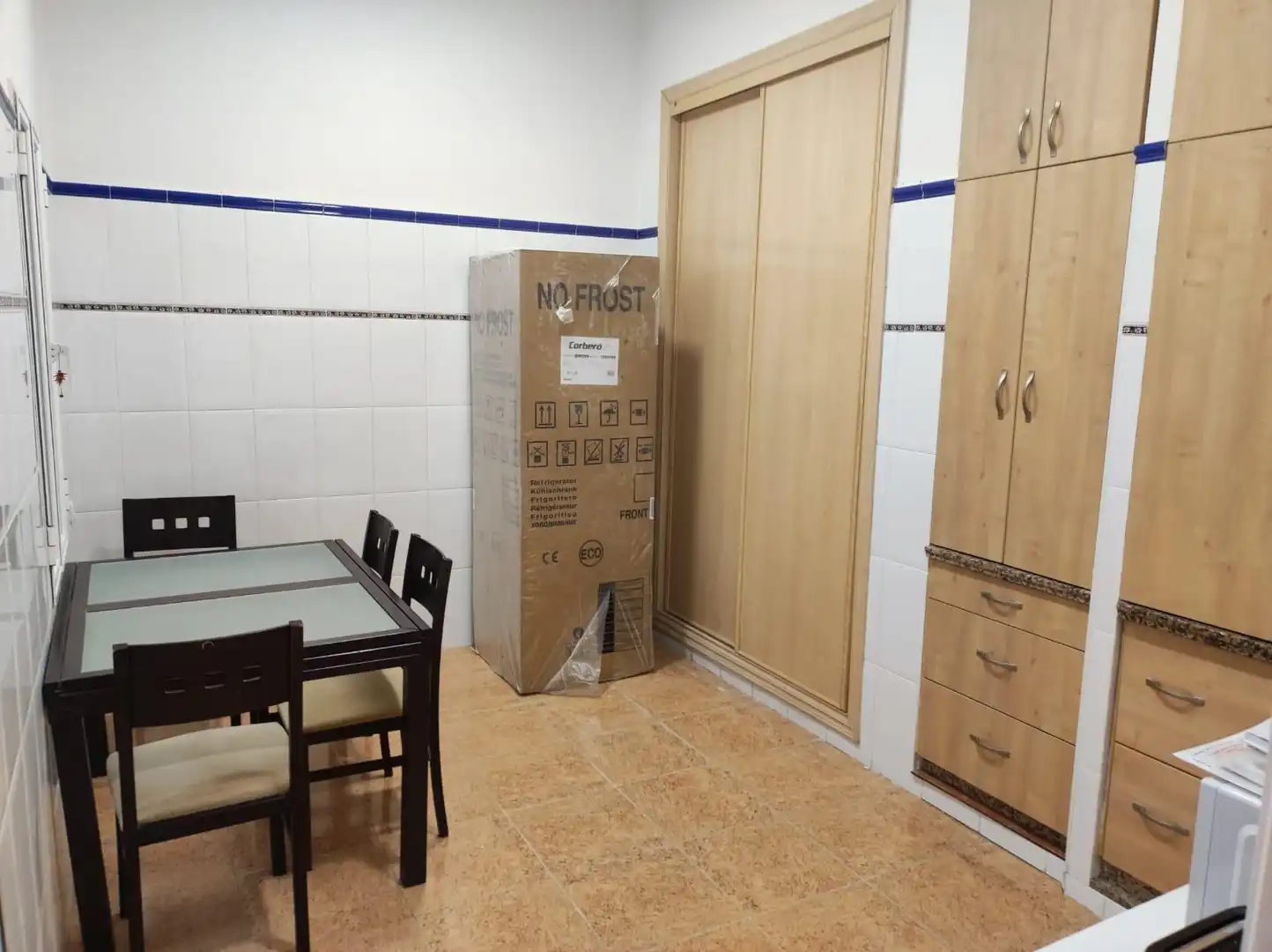 Kitchen of Ground floor for sale in Sevilla  with Air Conditioner, Heating and Furnished