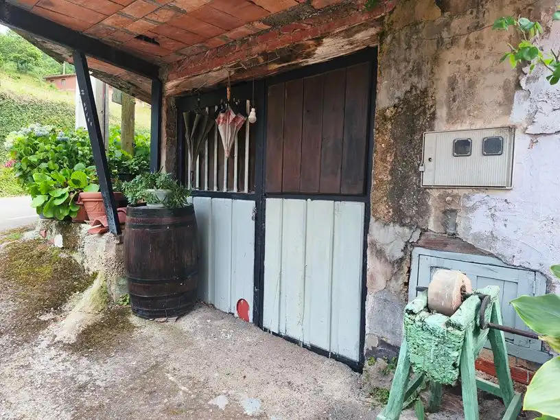 Casa o chalet en venta en Belmonte de Miranda con Amueblado
