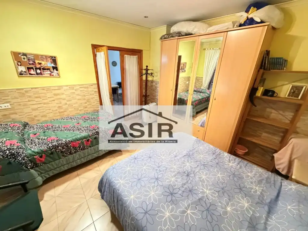 Habitación de Casa o chalet en venta en Alzira