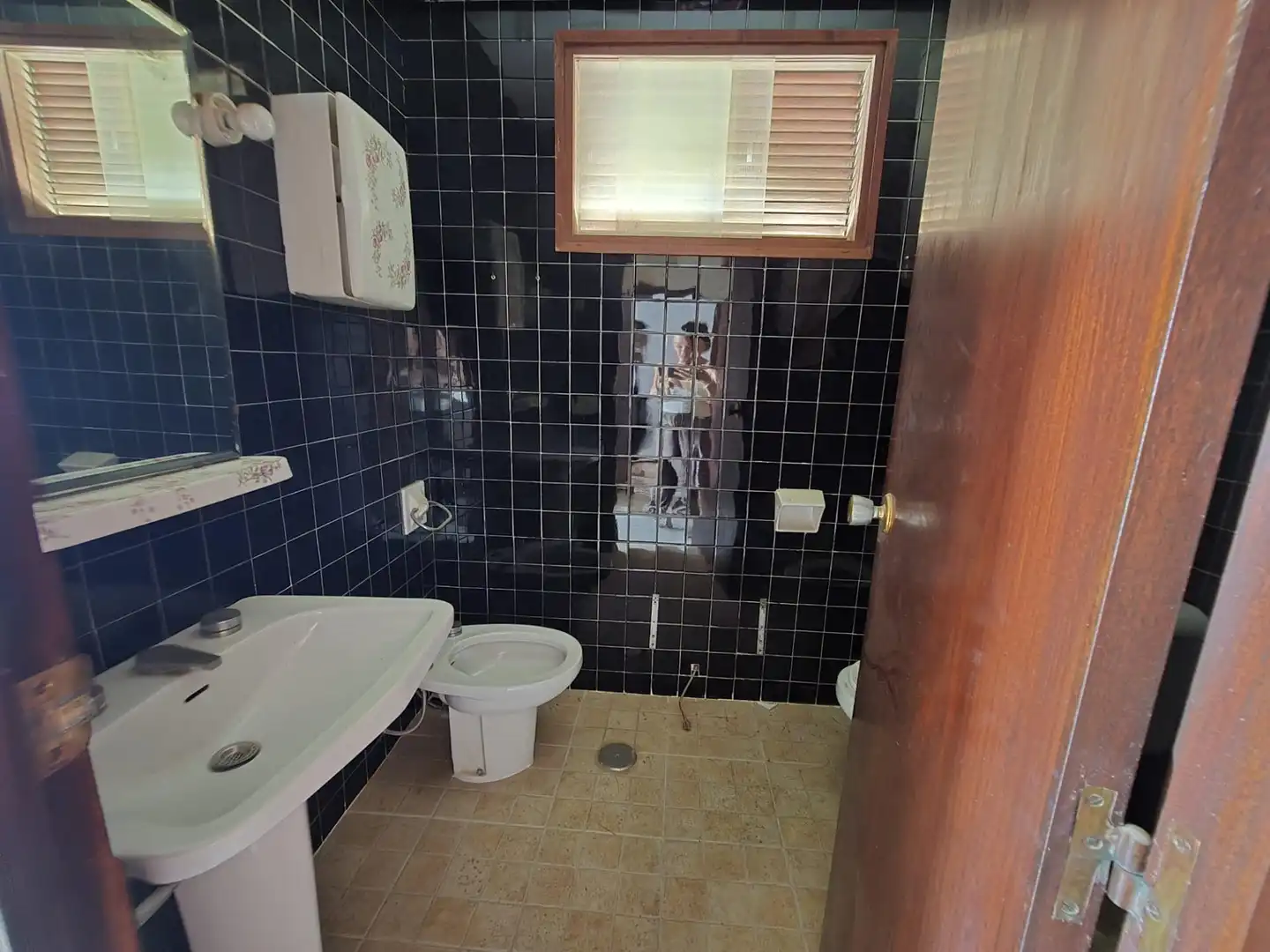 Badezimmer von Haus oder Chalet zum Verkauf in Benidorm mit Privatgarten, Terrasse und Abstellraum