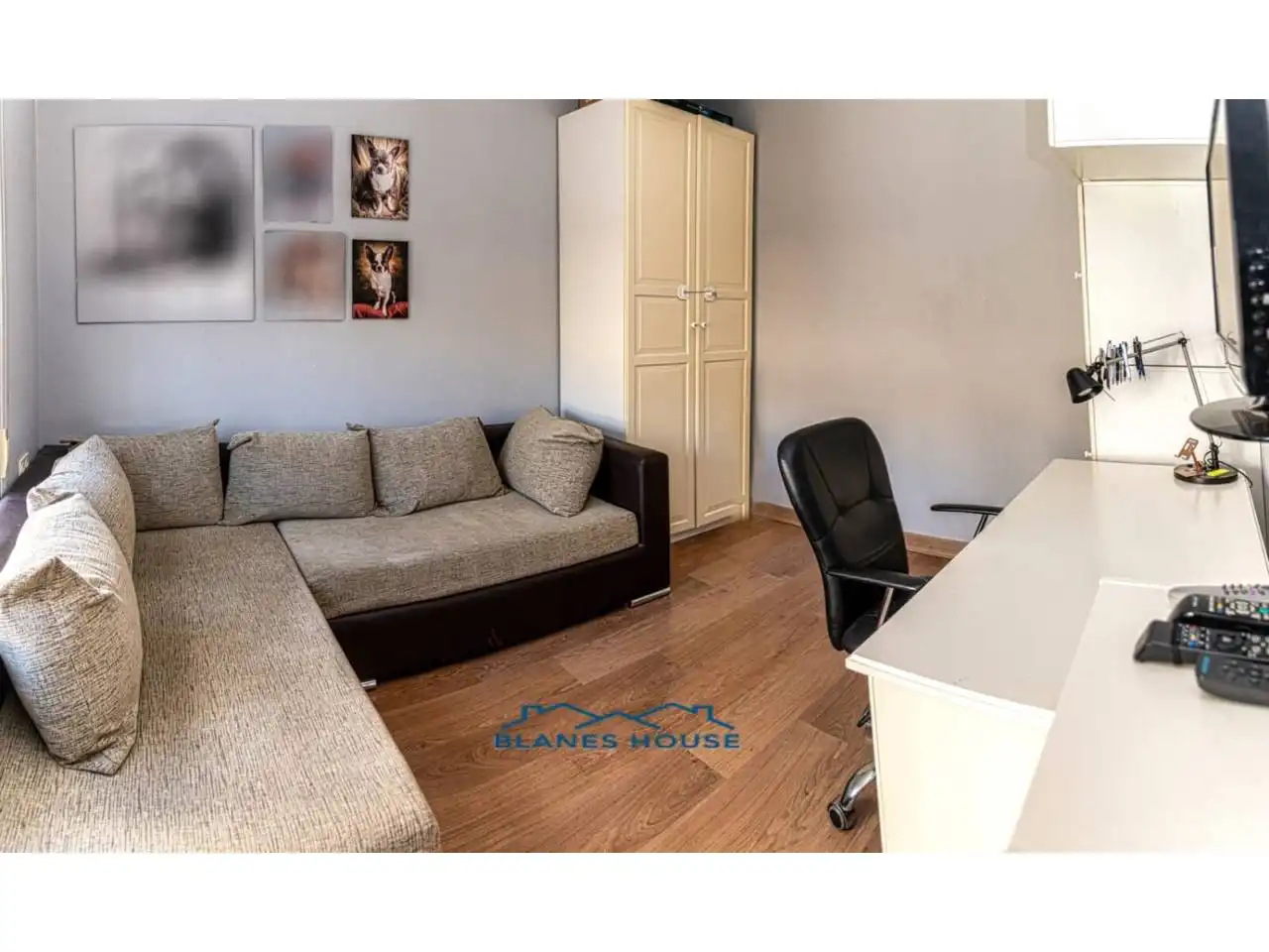 Sala d'estar de Casa adosada en venda en Huércal de Almería amb Aire condicionat, Jardí privat i Moblat