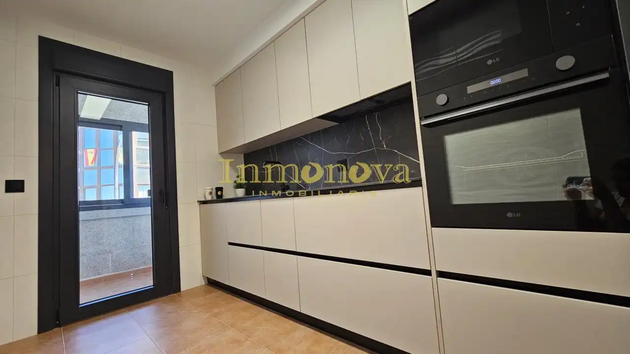 Wohnung zum Verkauf in RUA FRANCISCO LORENZO MARIÑO, 50, Aguiño