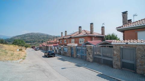 Foto 2 de Casa adosada en venta en Travesía Ramón y Cajal, Miraflores de la Sierra, Madrid