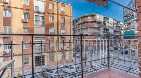 Foto 2 de Piso en venta en Calle de Salasierra, Moscardó,  Madrid Capital