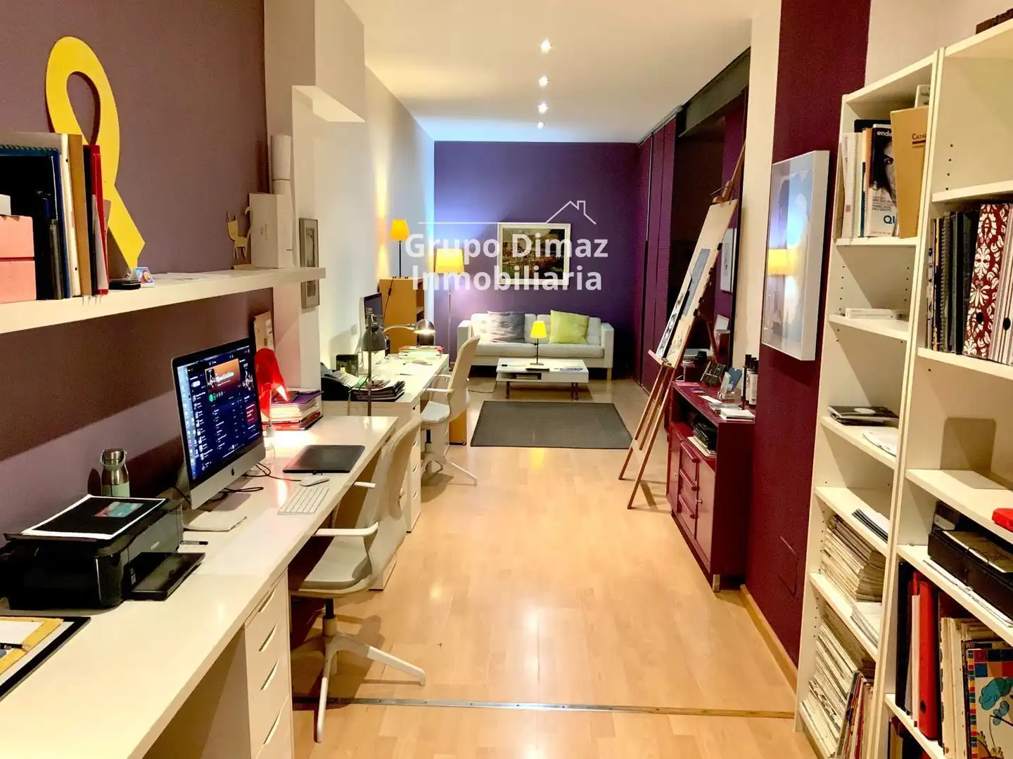 Wohnung zum Verkauf in Barcelona mit Klimaanlage und Terrasse