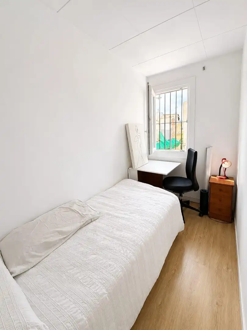 Schlafzimmer von Dachboden zum Verkauf in Barcelona mit Klimaanlage, Heizung und Terrasse