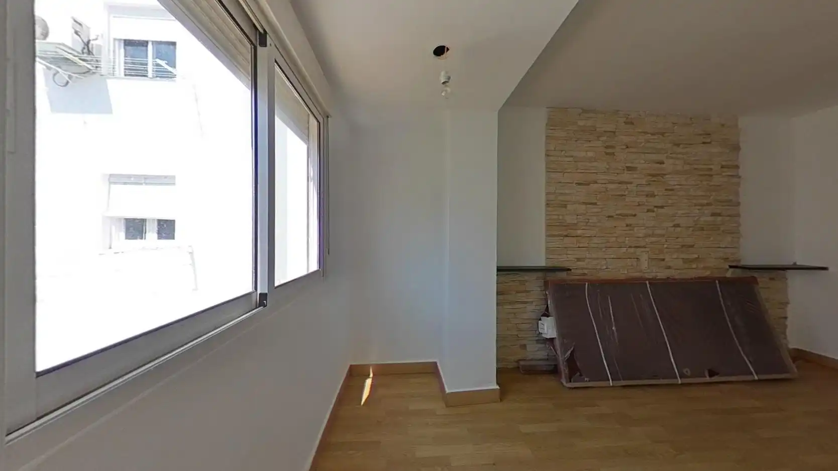 Piso en venta en Zaragoza con Calefacción, Horno y Balcón