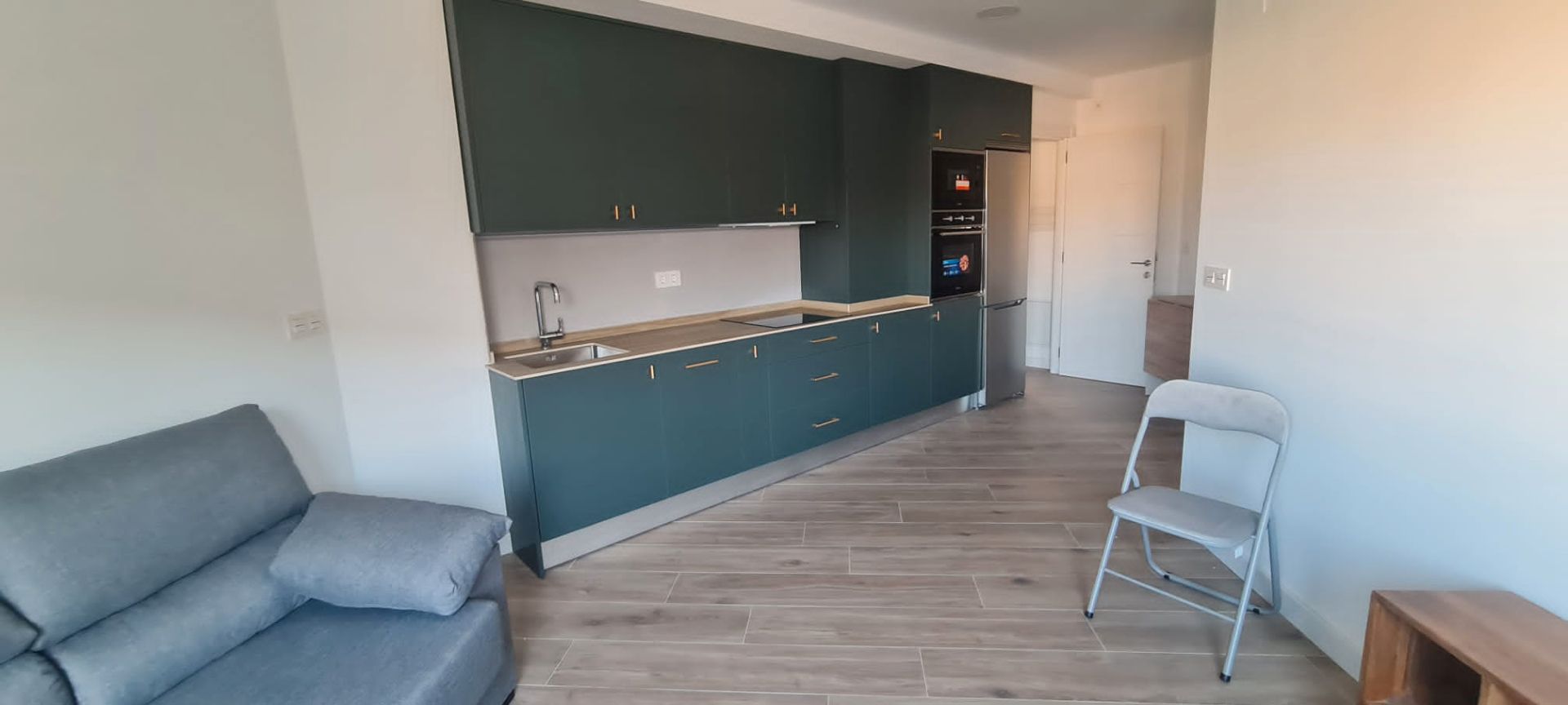 Cocina de Apartamento de alquiler en  Zaragoza Capital con Aire acondicionado, Calefacción y Parquet