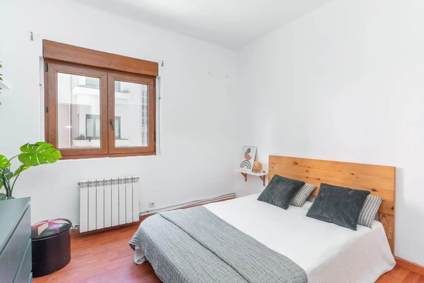 Bedroom of Flat for sale in Avilés  with Heating and Storage room