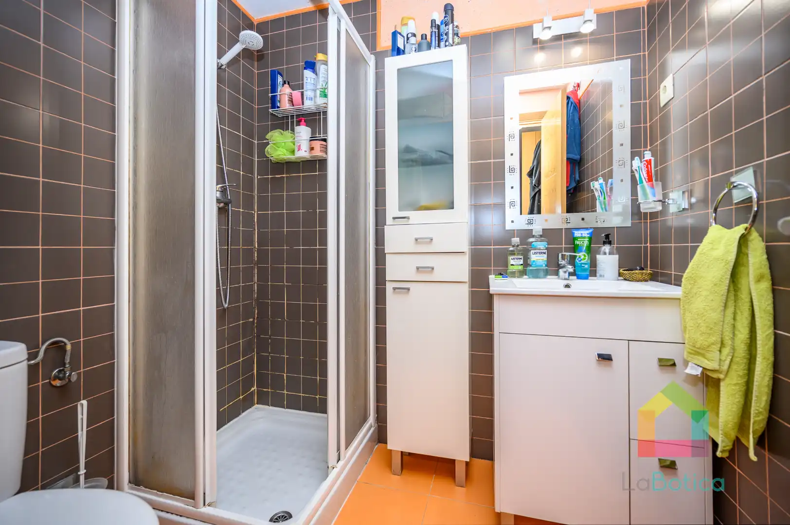 Baño de Piso en venta en Cabañas de la Sagra con Aire acondicionado y Calefacción
