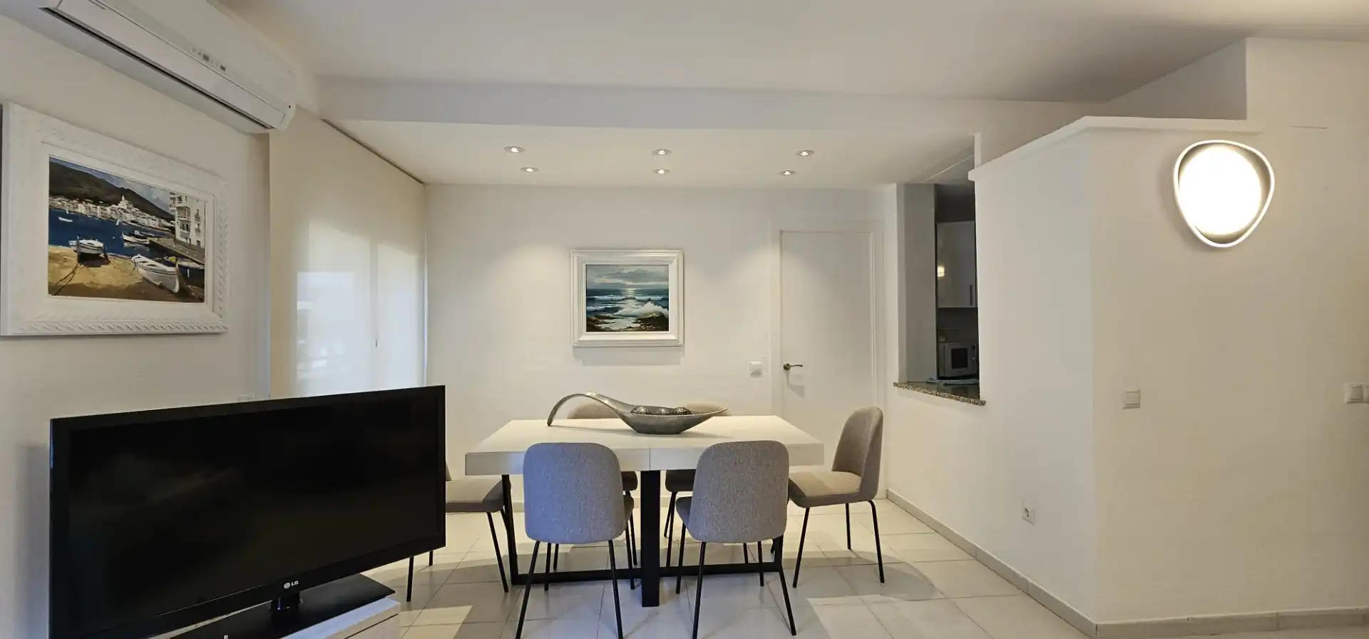 Esszimmer von Maisonette zur Miete in Palamós mit Klimaanlage, Terrasse und Möbliert