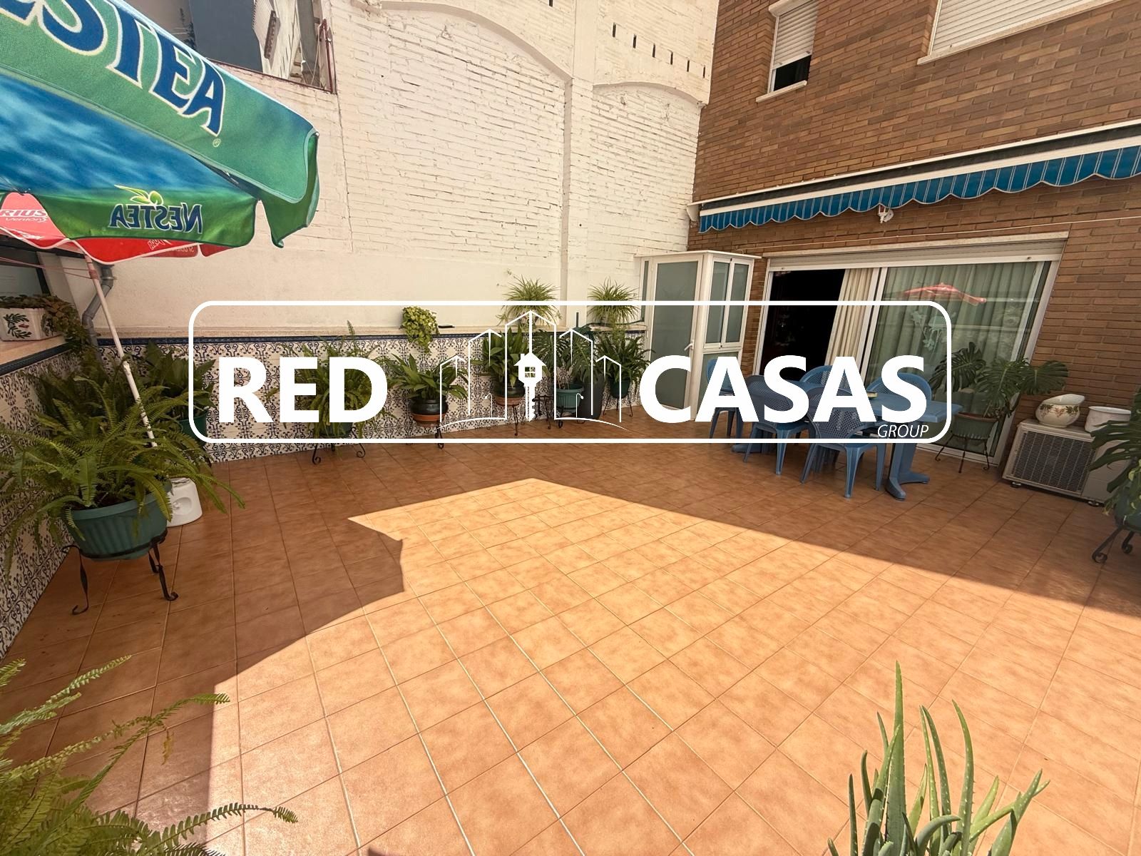 Terrassa de Dúplex en venda en L'Hospitalet de Llobregat amb Terrassa i Moblat