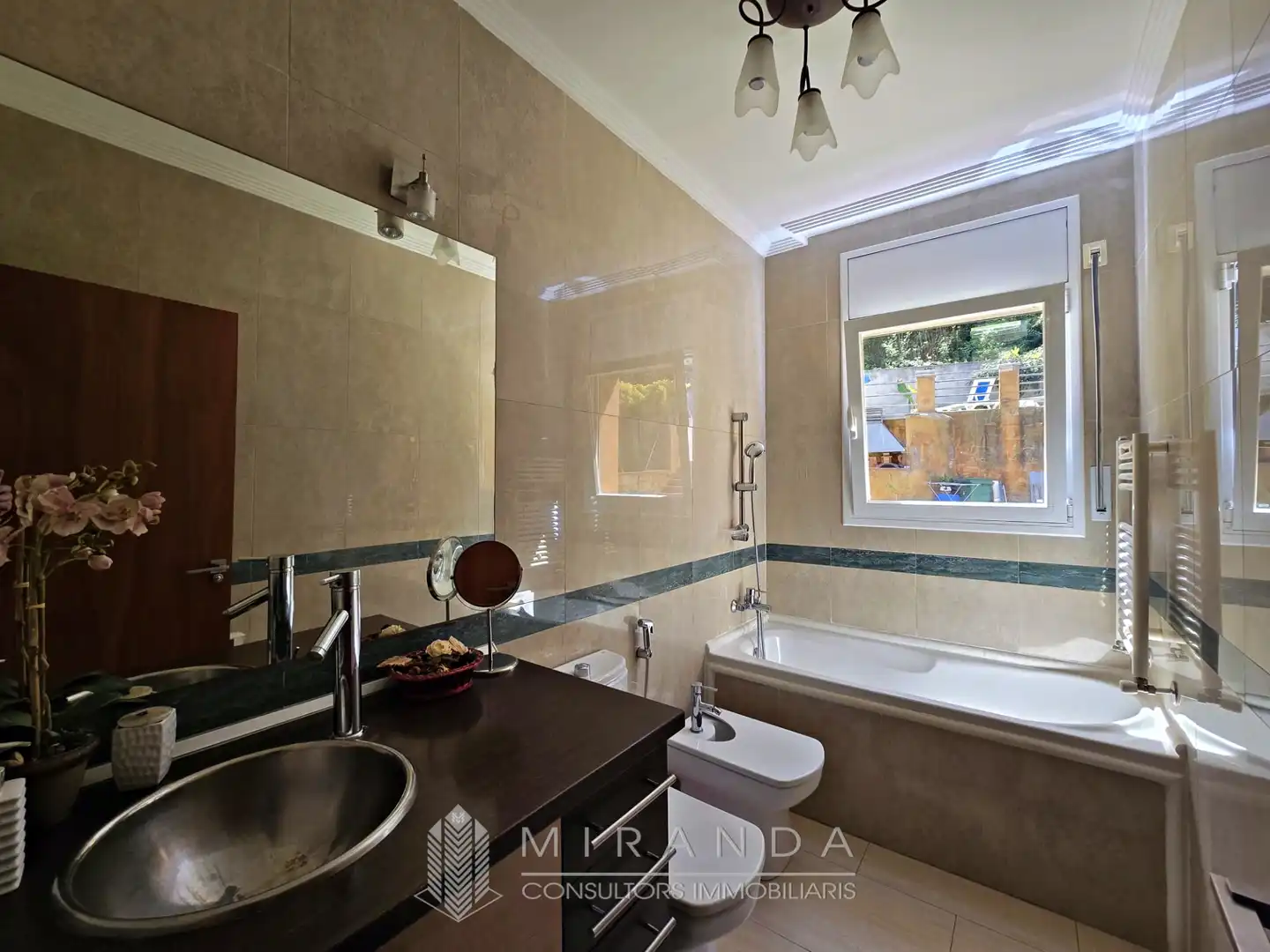 Baño de Casa o chalet en venta en Bigues i Riells del Fai con Aire acondicionado, Calefacción y Jardín privado