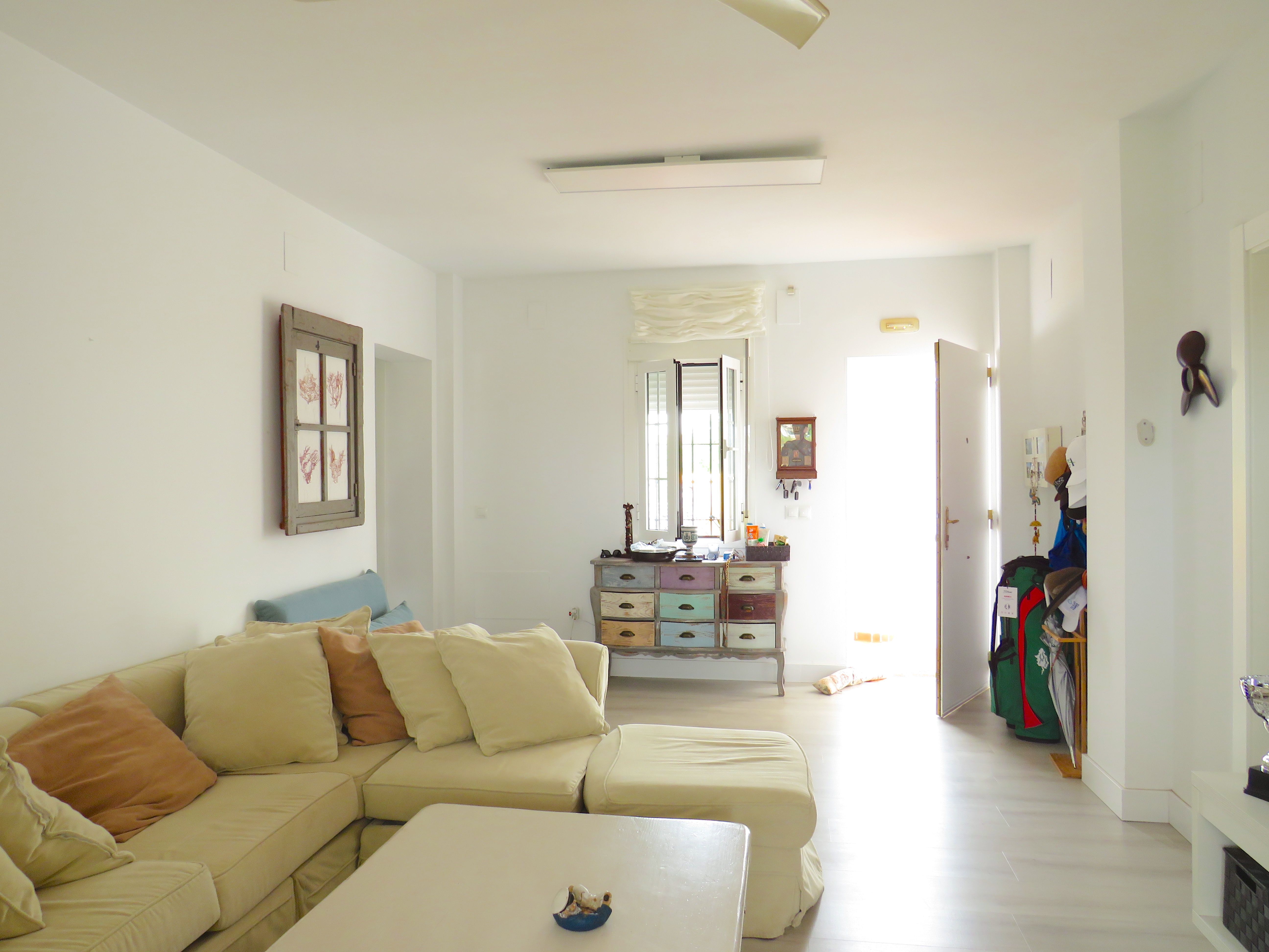 Living room of Apartment for sale in Ayamonte  with Air Conditioner, Terrace and Community pool