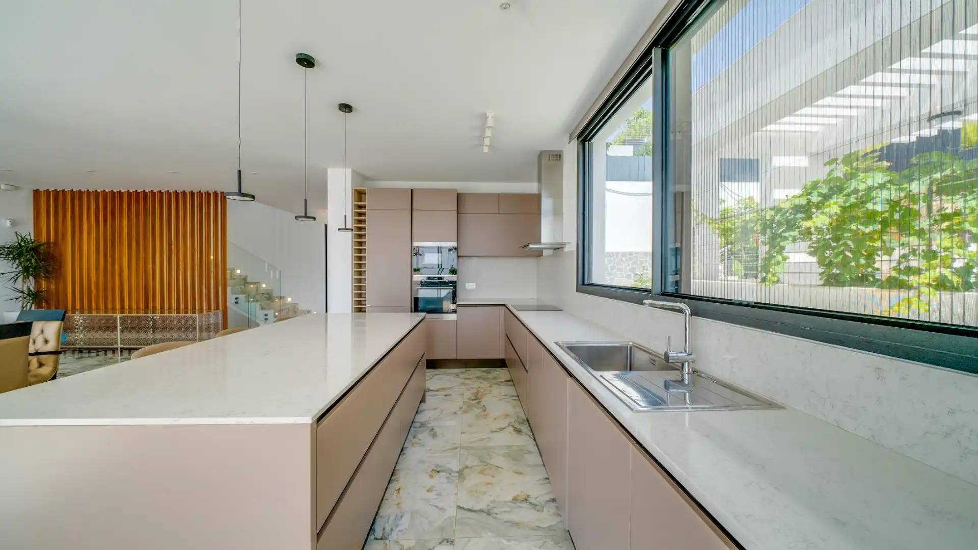Villa mit Terrasse zum Verkauf in Golf Bahía, imagen 25