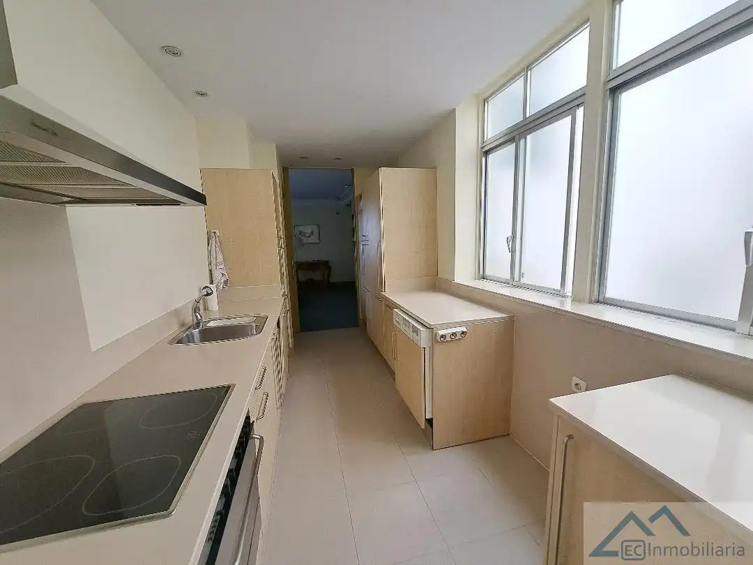 Wohnung zur Miete in Marianela, El Sardinero