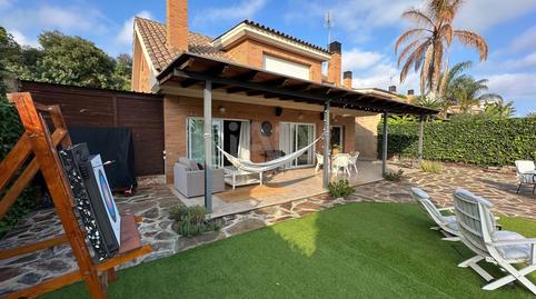 Foto 3 de Casa o xalet de lloguer a  Calle Sa Guardia 15, 15, Victoria - Les Vil·les - Canyadell, Barcelona