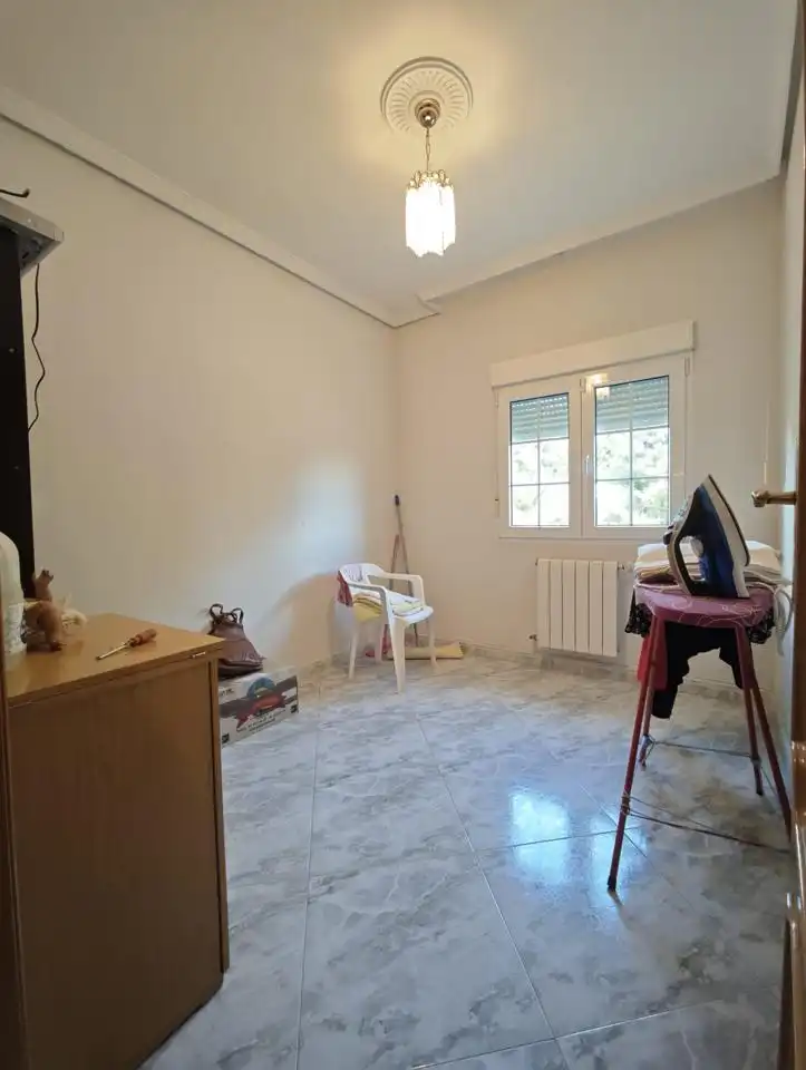 Habitación de Casa adosada en venta en El Álamo con Aire acondicionado, Calefacción y Jardín privado