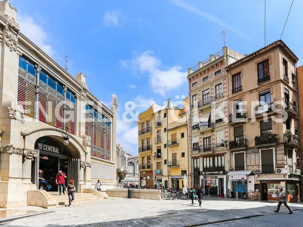 Vista exterior de Pis de lloguer en Ciutat Vella 