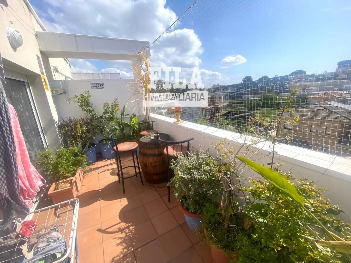Penthouse with pool for sale in ANGLATERRA