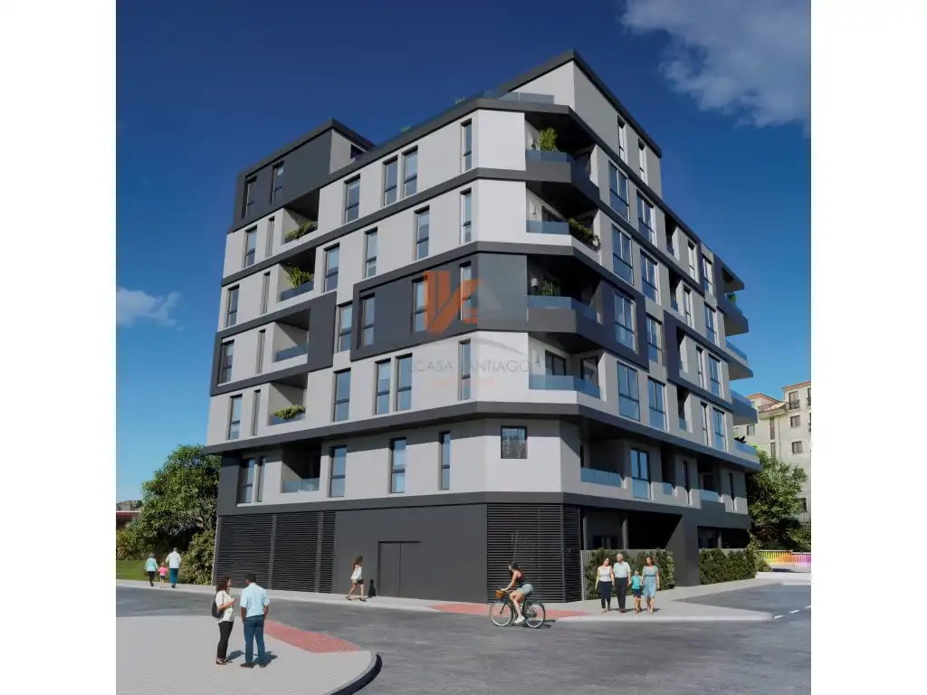 Flat with lift for sale in Rua Santa Lucia