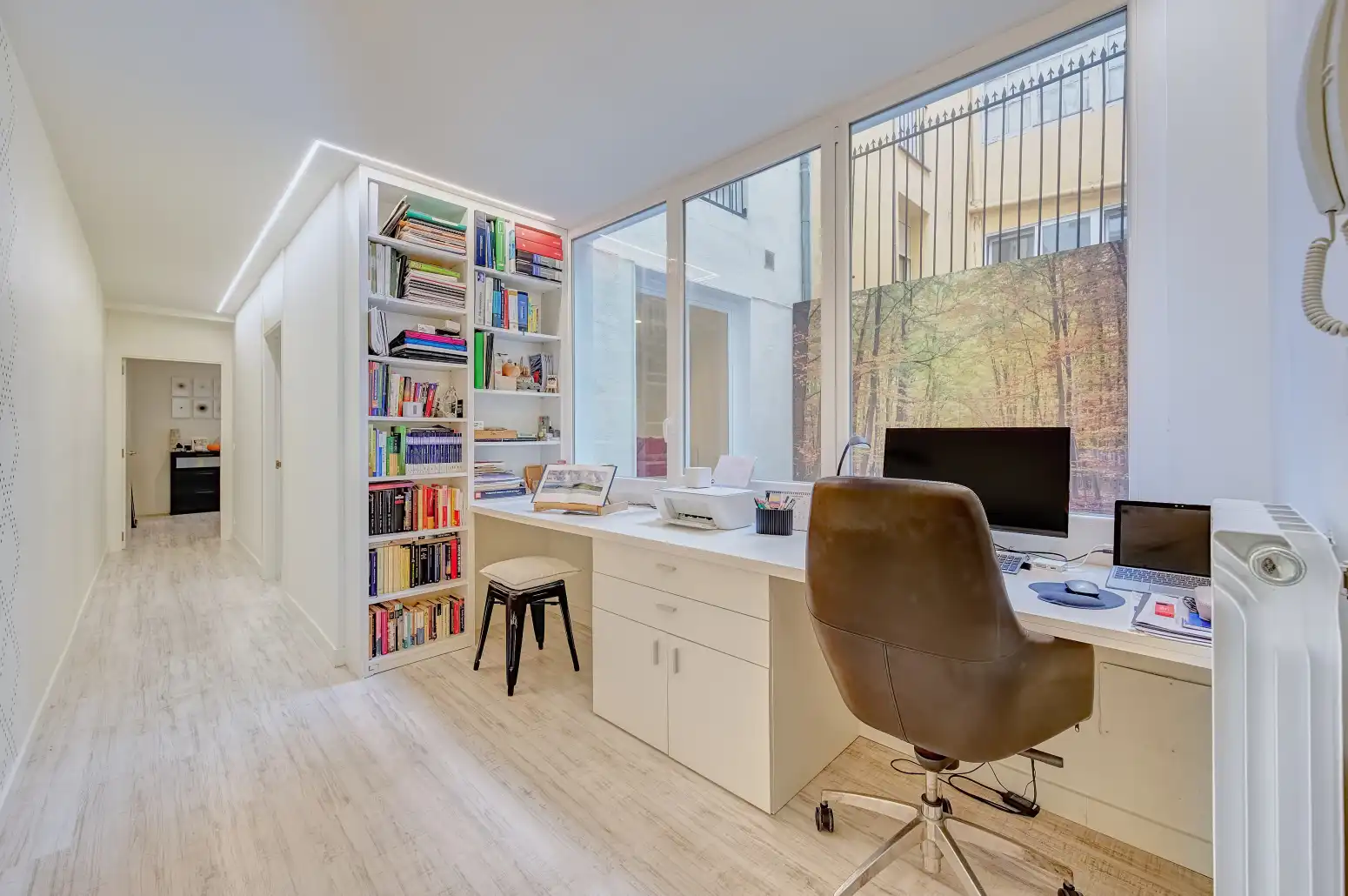 Piso en venta en  Pamplona / Iruña con Calefacción, Parquet y Amueblado