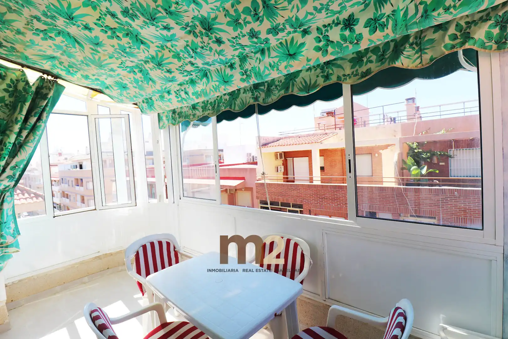 Terraza de Apartamento en venta en Torrevieja con Aire acondicionado, Terraza y Amueblado