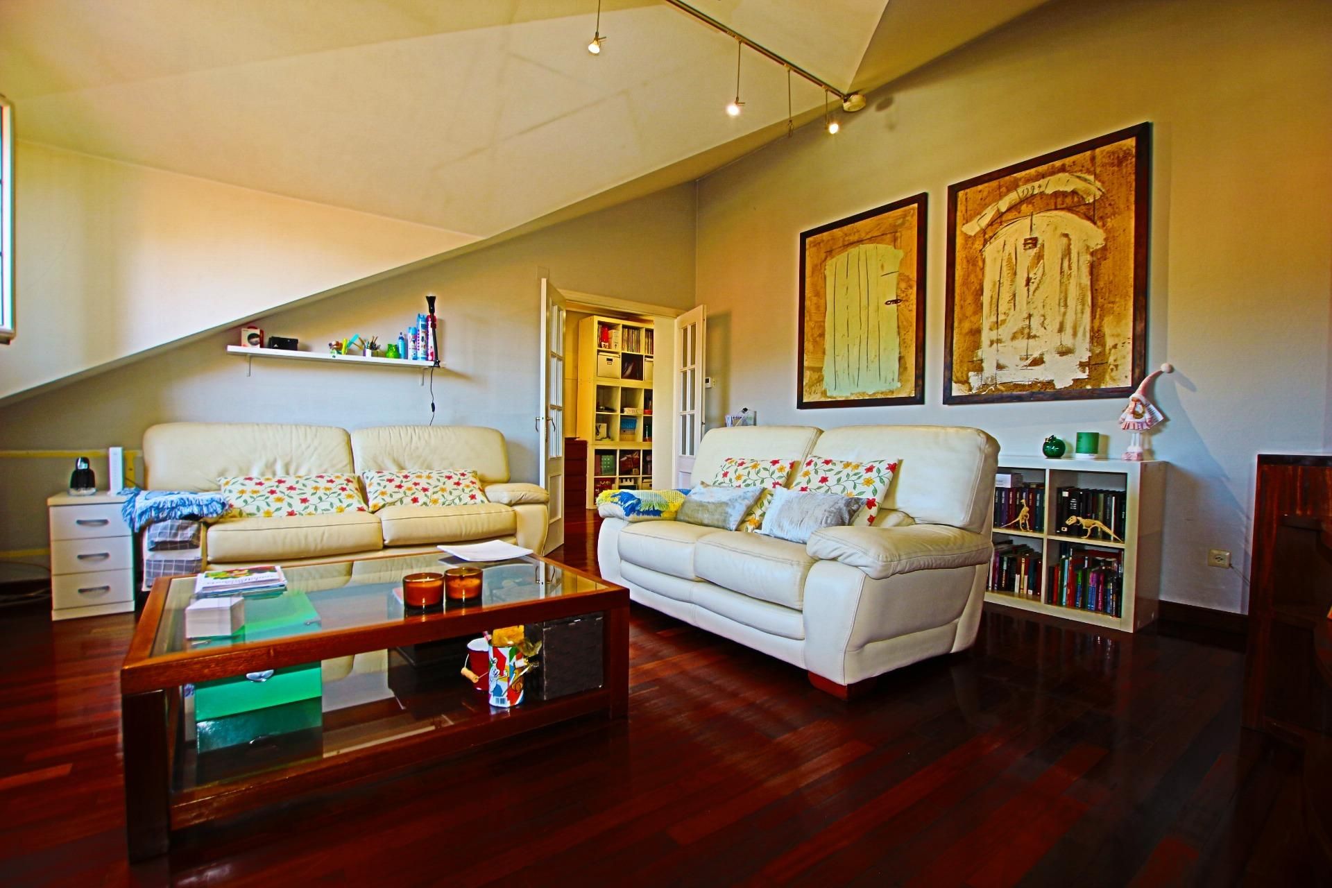 Living room of Attic for sale in Cabezón de la Sal  with Air Conditioner and Heating