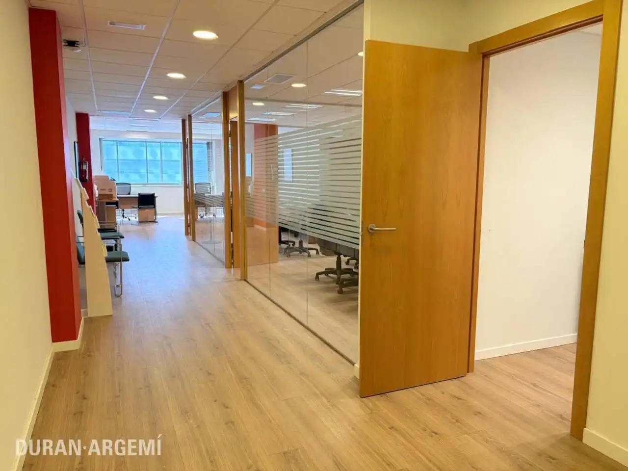 Oficina de alquiler en Terrassa