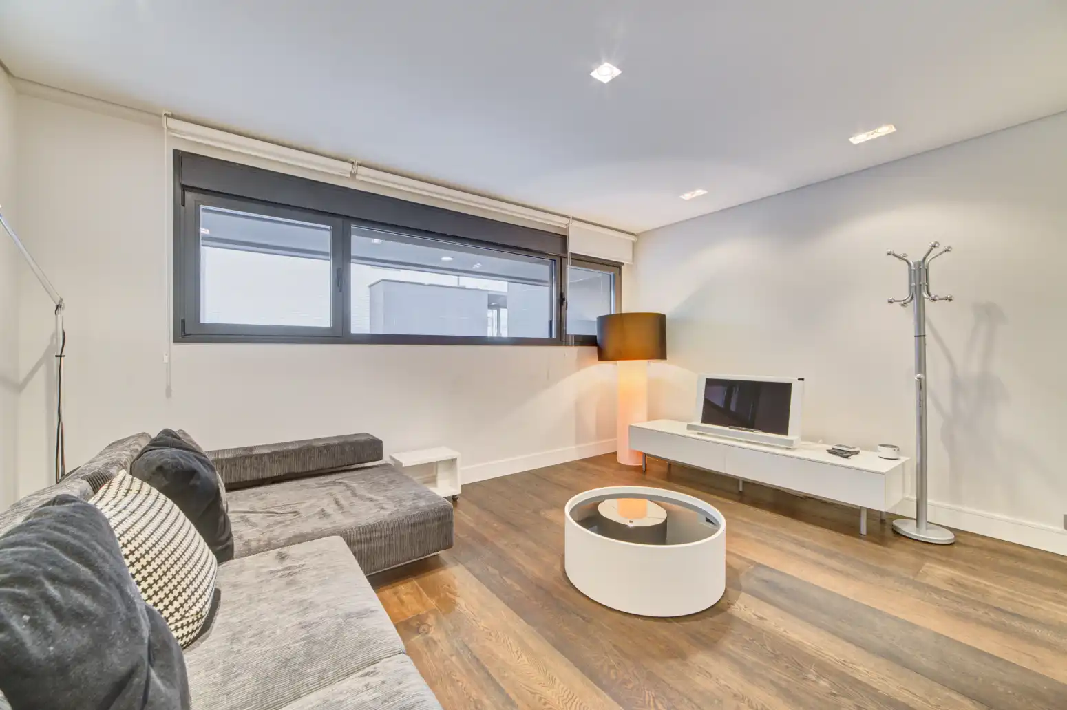 Sala de estar de Casa o chalet de alquiler en Zizur Mayor / Zizur Nagusia con Calefacción, Jardín privado y Parquet