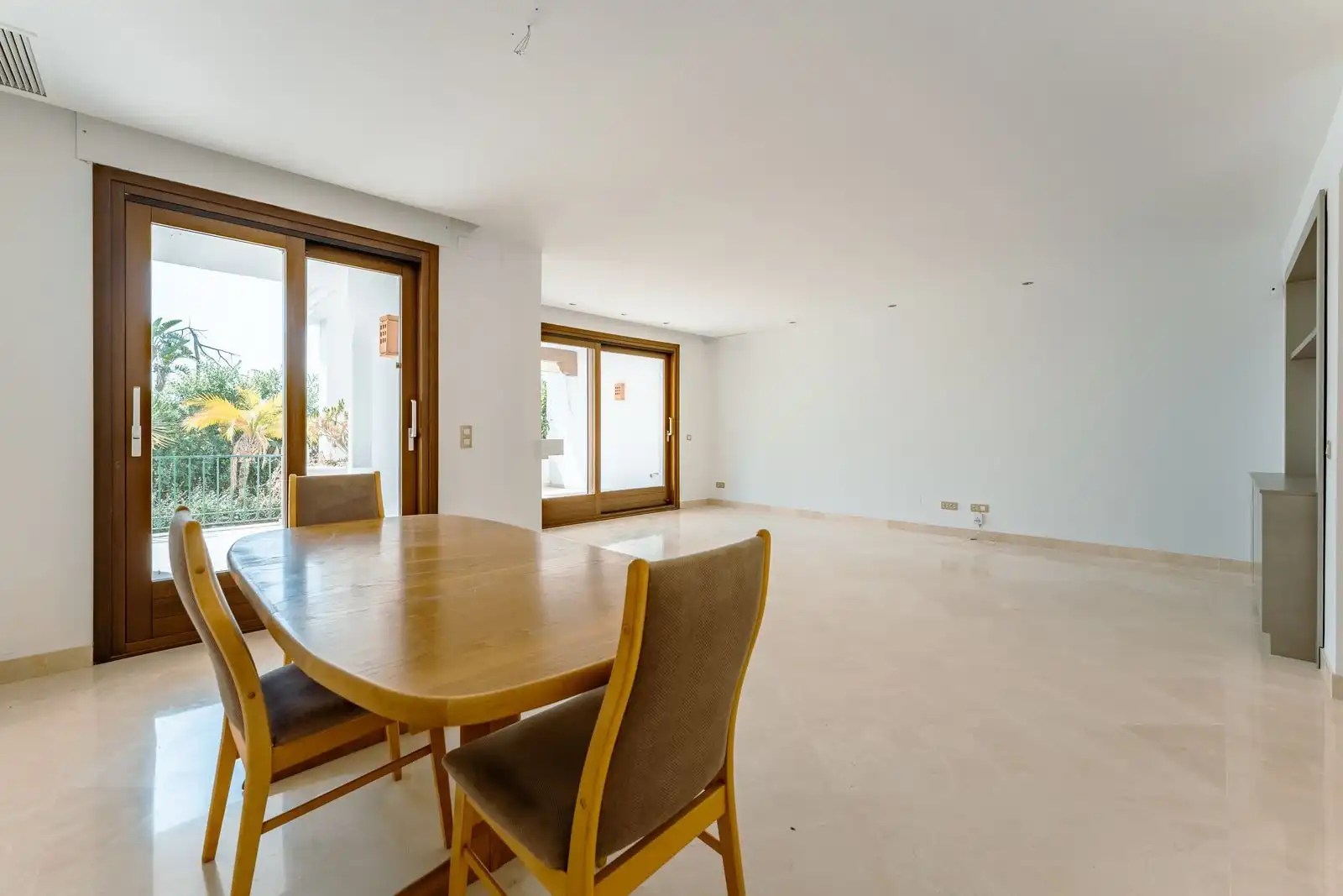 Reihenhaus mit Pool zum Verkauf in El Paraíso, imagen 12