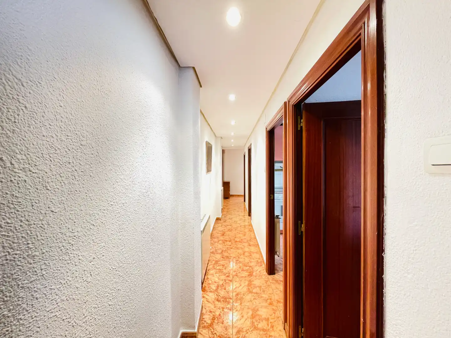 Piso en venta en Zaragoza con Aire acondicionado, Calefacción y Amueblado
