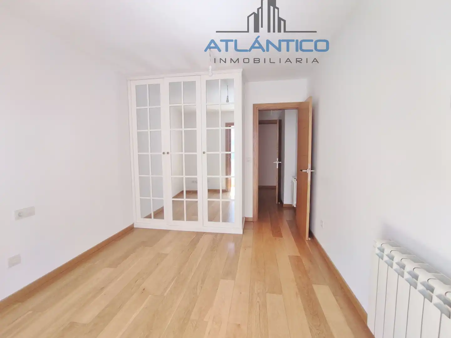 Habitación de Piso en venta en A Coruña Capital  con Calefacción, Trastero y Horno