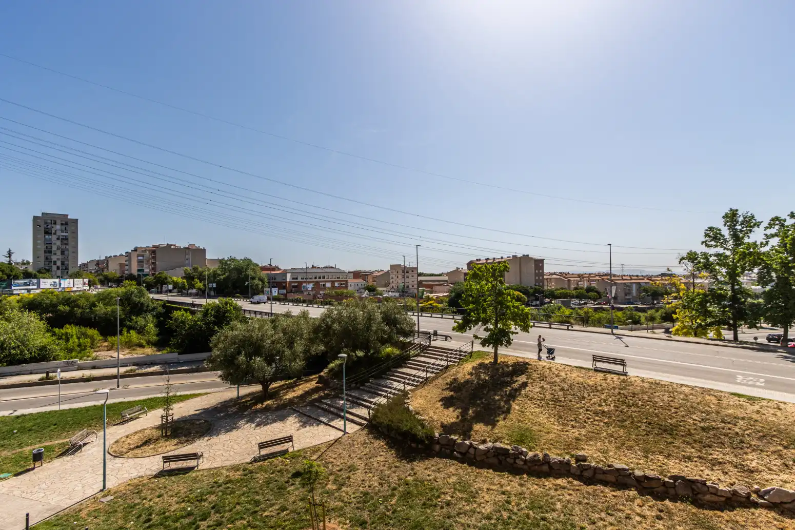 Vista exterior de Piso en venta en Terrassa con Aire acondicionado y Balcón