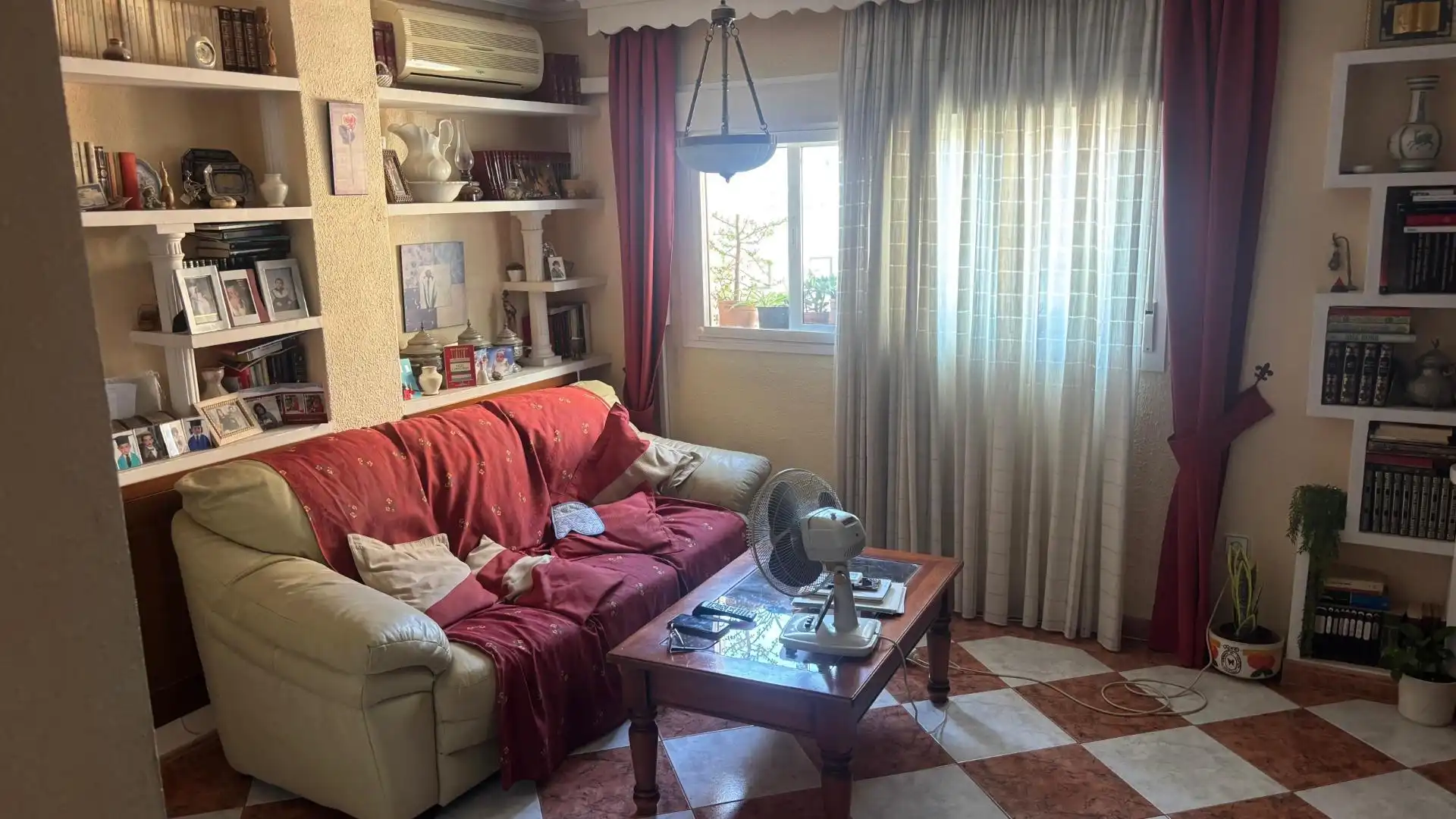 Living room of Flat for sale in Málaga  with Furnished and Balcony