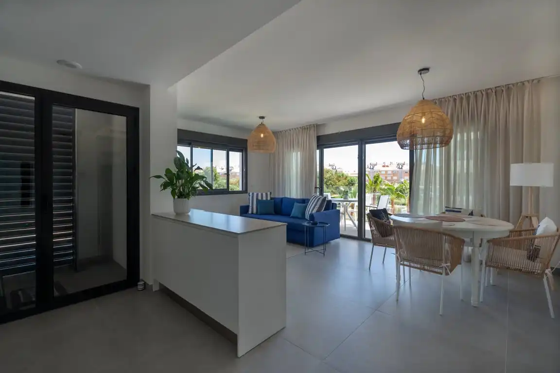 Wohnzimmer von Wohnungen zur Miete in Jávea / Xàbia mit Klimaanlage, Privatgarten und Gemeinschaftspool