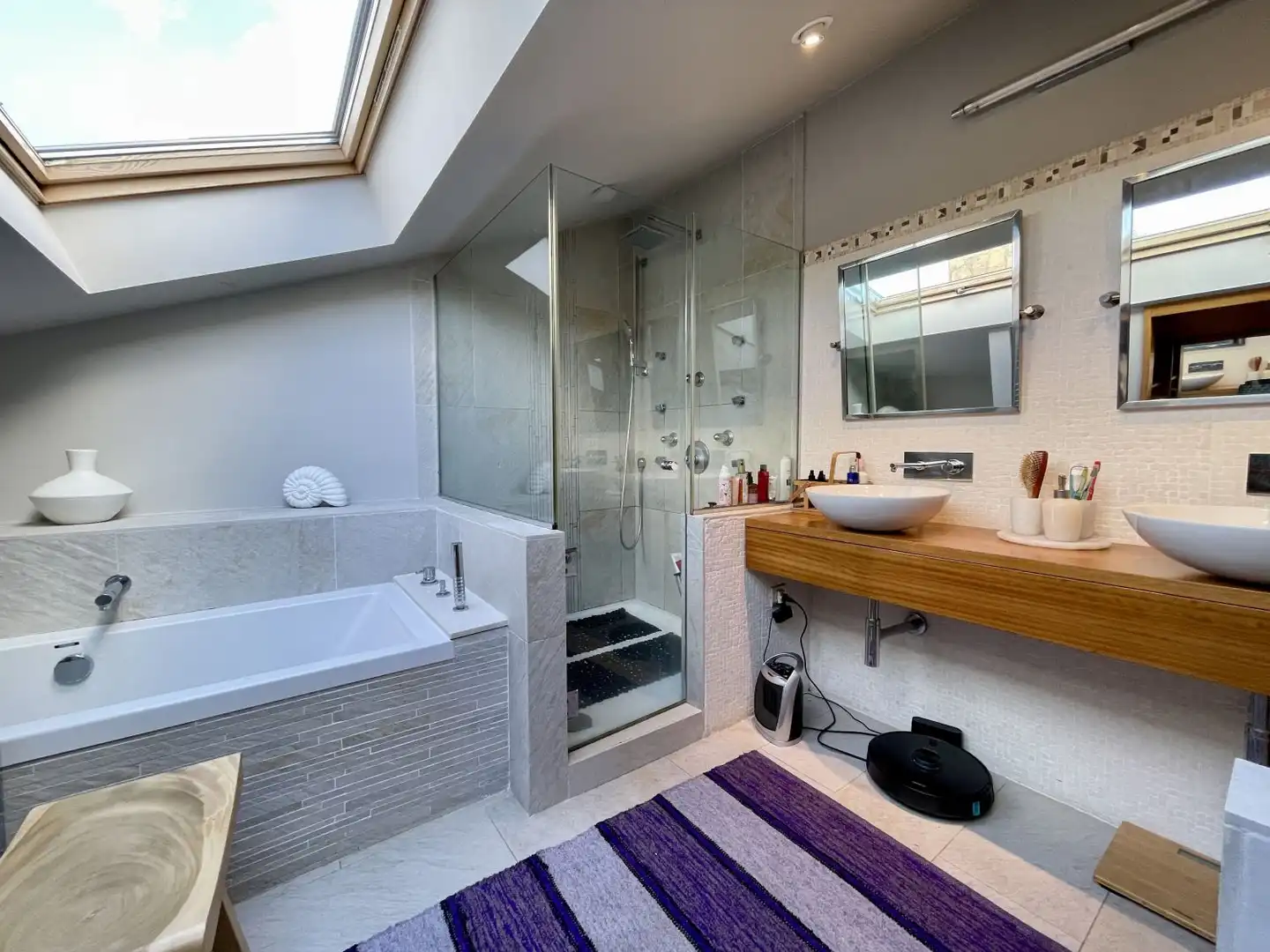 Bathroom of Houses for sale in Cambre   with Heating
