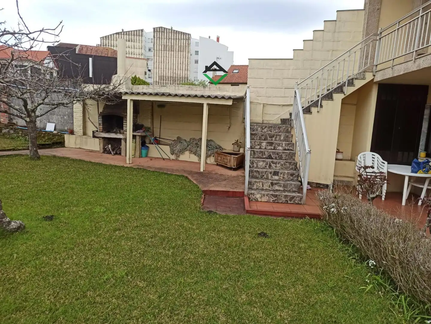 Terraza de Casa o chalet en venta en Cangas  con Calefacción y Amueblado