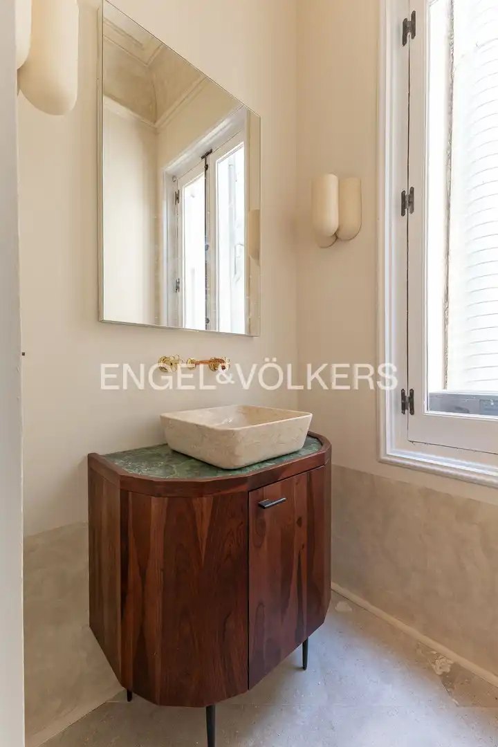 Baño de Piso en venta en Madrid con Aire acondicionado y Calefacción