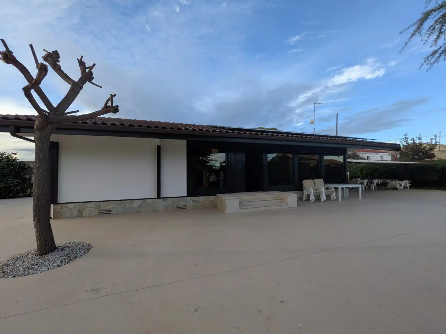 Außenansicht von Haus oder Chalet zum Verkauf in Burriana / Borriana mit Möbliert